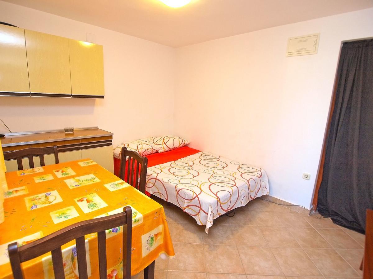 Apartments Ivan 41 Pula Exterior foto