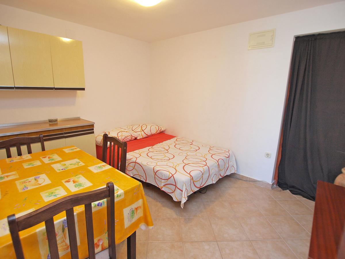 Apartments Ivan 41 Pula Exterior foto